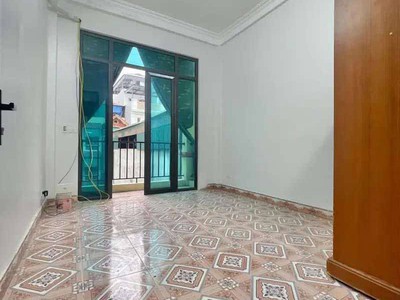 Cho thuê nhà ngõ ô tô bằng liệt 10 triệu - 4 tầng x 45m2, 4 ngủ, vào ngay 2