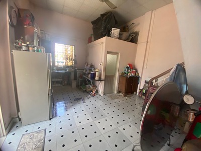 Hot, cần tiền bán gấp lương văn can  p15, q8  dt: 174m2 6.3x 29m  2t. 3pn, 3wc chỉ 11.1 tỷ 3