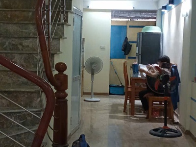 Cho thuê nhà, diện tích 40m2 5 tầng, văn điển, thanh trì 4