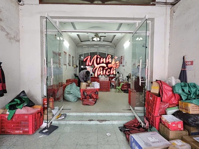 Nhà 3 tầng mặt đường nguyễn văn linh gần aeon, 90m, giá 7.5 tỉ 0