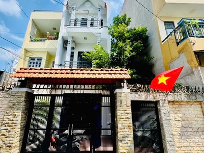 Bán nhà bùi quang là, ngang gần 7m   4 tầng, hẻm 5m thông, chỉ 8 tỷ 4