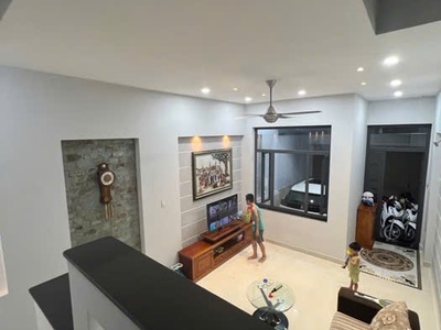 Oto ngủ trong nhà, giáp bình thạnh- giáp phạm văn đồng- khu dân cư sầm uất 4