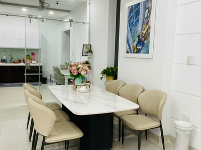 Cần bán nhà đẹp mặt tiền nguyễn hữu huân, tân tiến, tp nha trang.  dt: 137,62m   giá: 18tỷ1 0