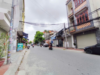 Đất mặt đường khúc thừa dụ, 90m, ngang 4.5m, cực đẹp, giá 6.5 tỉ 1