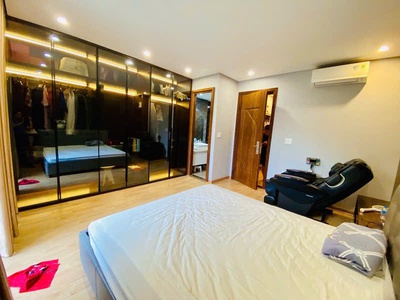 Bán nhà lạc long quân, ôtô đỗ cửa, gần vườn hoa, dân xây chất, 52m2 nhỉnh 13 tỷ 3