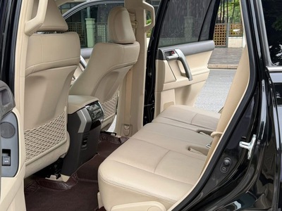 Toyota Prado VX Model 2022, 1 chủ. Xe cực mới. 8