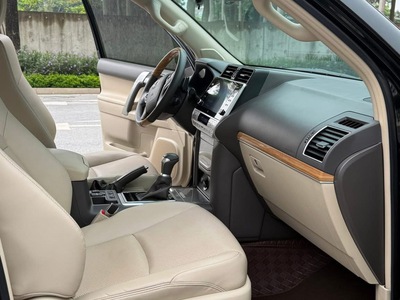 Toyota Prado VX Model 2022, 1 chủ. Xe cực mới. 11