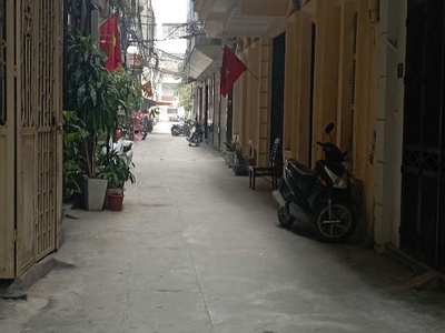 Cho thuê nhà trong ngõ 101 Núi Trúc, Kim Mã, Hà Nội 1