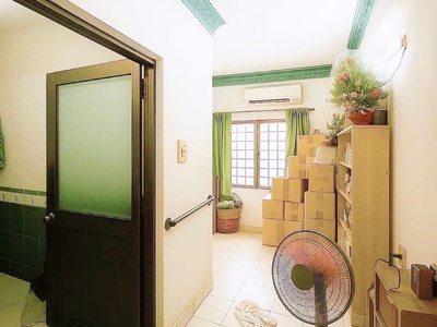 Bán nhà quận phú nhuân, huỳnh văn bánh, 5 tầng, dt 3.9 x 10.4 m, giá 5.6 tỷ 2