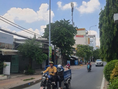Bánh nhanh nhà  mặttiền hà huy giáp, p- thạnh lộc q12 - 300m2 chỉ  16 tỷ, 4