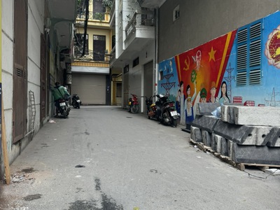 Bán nhà phân lô ngay ngã tư sở, nhà mới, gara ô tô, 46m2, 5 tầng, 14,9 tỷ. 0
