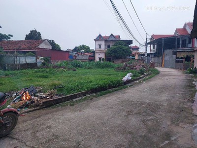 Đất thanh trí 102m2, mt6m, lô góc, 2.2 tỷ, sóc sơn, ô tô. 2