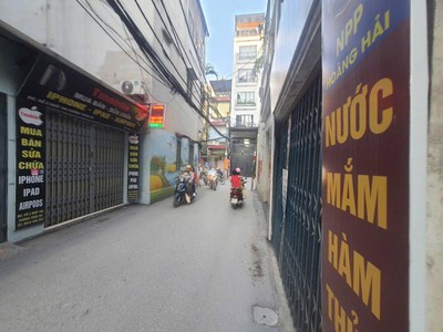 Nhà đẹp phố vũ tông phan, lô góc, ngõ thông kinh doanh , ô tô vào nhà, 5 tầng 45m2, 12,5 tỷ. 0