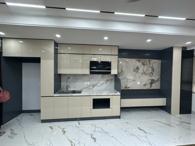 Lô góc  6 tầng thang máy   kinh doanh đỉnh   ô tô 1