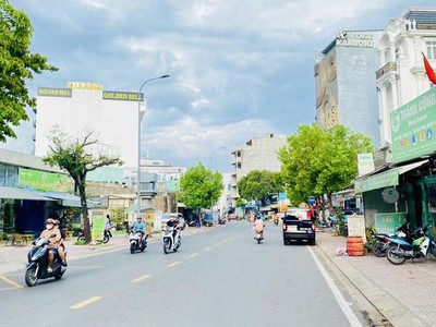 Ngang 8.2m nở hậu - hxt gần mt gò dầu  - nhà 3 tầng - 151m giá tốt đầu tư 3
