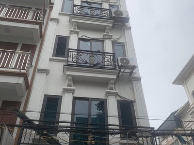 Cần bán gấp ccmn phố đức diễn   bắc từ liêm 65m2, 7 tầng, ô tô vào nhà   16 phòng   ngõ thông, 0