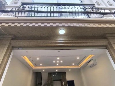 Bán nhà phố trạm 38m2 6t, mt 4.8m, 4 chỗ vào nhà, hàng xóm aeon long biên 9.99 tỷ 0