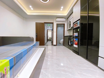 Cần bán gấp ccmn phố đức diễn   bắc từ liêm 65m2, 7 tầng, ô tô vào nhà   16 phòng   ngõ thông, 2