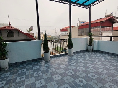 Bán nhà phố tạ quang bửu - lô góc trung tâm hai bà trưng. 50m2 - 6t thang máy - giá chỉ 2x tỷ 3