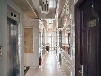 Bán tòa nhà 8 tầng, hẻm 10m nguyễn thái bình - k300, cộng hòa, 8x18,5m, 27pn, 42 tỷ. 2