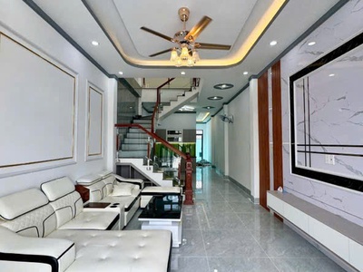 Nhà 100m2, 1t1l mới, gần hồ bơi phương nam, đường nhựa 5m chỉ 3,2 tỷ 1
