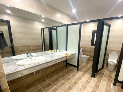 Bán toà nhà khương trung, 8 tầng   1 hầm, dòng tiền 140tr/tháng, thang máy xịn, mặt tiền rộng, 113m2 2