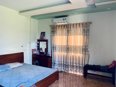 Cho thuê nhà đẹp phố Văn Cao, DT: 70m2, 3 p.ngủ. 9