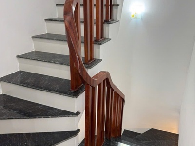 Nhà mới đẹp long lanh - thượng thanh 6 tầng - ngõ nông gần - giá chỉ 5.75 tỷ 3