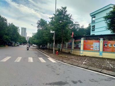 Bán đất tây nam linh đàm- hoàng mai, 60 m2, cấp 4, mặt tiền 5m, giá 17,5 tỷ. 0