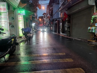 Bán nhà 3 tầng mặt ngõ thông kinh doanh buôn bán ô tô   gần đường văn cao, hải phòng 2