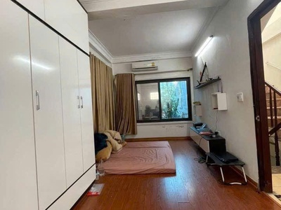 Chính chủ bán nhà đội cấn - trung tâm ba đình 2