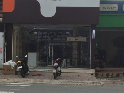 Cho thuê nhà mặt tiền đường cách mạng tháng 8, tp. thủ dầu một 0