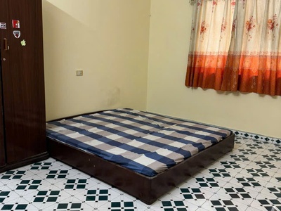 Cho thuê nhà riêng full đồ Phụng Pháp , Văn Cao . Gia đình ở lâu dài ok 4