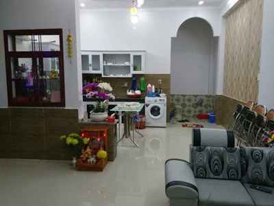 Bán nhà 1 trệt 1 lầu dĩ an,tphcm,giáp dhqg tphcm,đường xe hơi phà phà 3