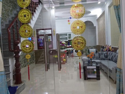 Bán nhà 1 trệt 1 lầu dĩ an,tphcm,giáp dhqg tphcm,đường xe hơi phà phà 0