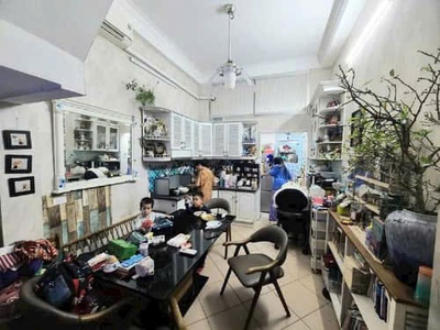 Bán nhà phố phương maii,ngõ rộng ,nông,oto đỗ cửa,xung quanh nhiều tiện ích,gần bệnh viện bạch 2