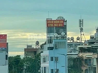 Cho thuê biển quảng cáo ngoài trời   vị trí  vàng  ngay gần nhà ga t3 1