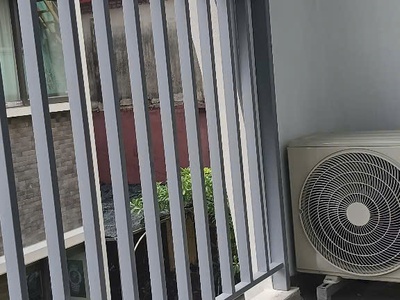 Chính chủ e có phòng khép kín cho thuê tại phố triều khúc, diện tích 30m2, full đồ, có cầu thang 2