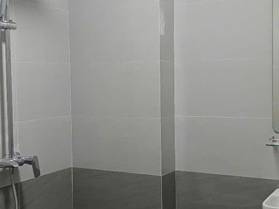 Chính chủ e có phòng khép kín cho thuê tại phố triều khúc, diện tích 30m2, full đồ, có cầu thang 1