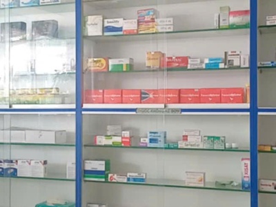 Chính chủ cần sang nhượng toàn bộ quầy thuốc 1