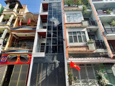 Nhà mtkd đường d5 khu nguyễn gia trí, kế đh hutech, kinh tế,... 0
