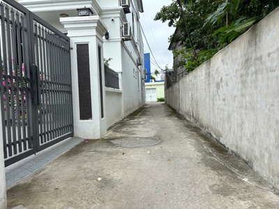 Bán đất ngõ 200 Cát Linh   Tràng Cát dt 42,6m2 không dính quy hoạch ngõ rộng 2,5m. 2