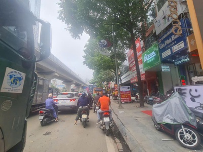 -  bán nhà quang trung 59m nhà mặt phố vỉa hè 10m, kinh doanh sầm uất giá 12 tỷ 2