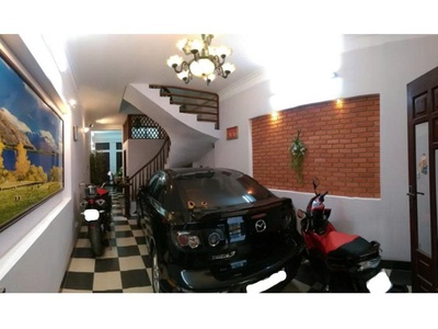 -  bán nhà phố lụa , vạn phúc 48m  ,oto tránh tiện ích kinh doanh bạt ngàn giá chỉ nhỉnh 10 tỷ 2