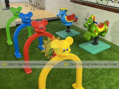 Cung chui nhựa mầm non, cung chui nhựa nhập khẩu 2