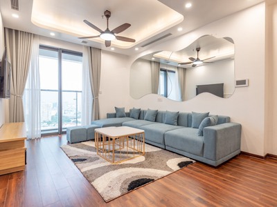 Chủ cần tiền bán gấp căn hộ Golden Palm 21 lê văn lương 135m2 3 ngủ full đồ,giá rẻ 1