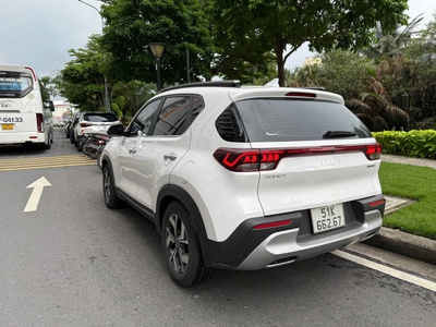 Kia Sonet Premium 1.5 1