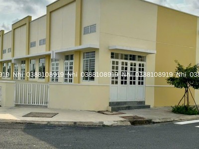 Nhà phố Tây Ninh   Ở được, đầu tư được, kinh doanh càng tốt - Bên trong KCN Phước Đông. 2