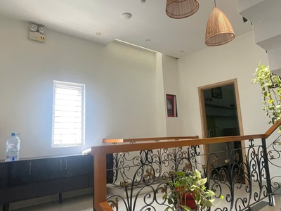  Bán tòa căn hộ 5 tầng dòng tiền 80tr/th mặt tiền Cao Bá Quát sát cầu Rồng 200M 0
