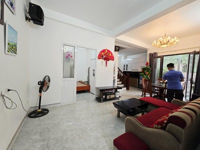Nhà đẹp dương xá, gia lâm 75m, hơn 3 tỷ. dân xây, ba mặt thoáng. 0